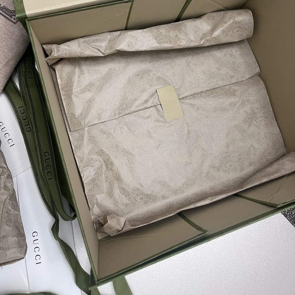 Gucci Ophidia Mini Messenger Bag supreme GG canvas set with sunglasses - Picture 16 of 16